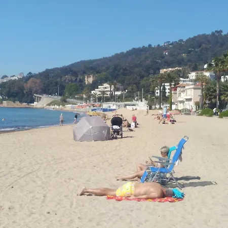 Golfe-juan A 300 M De La Et Pres De Cannes 2, Centre Et Gare * Vallauris